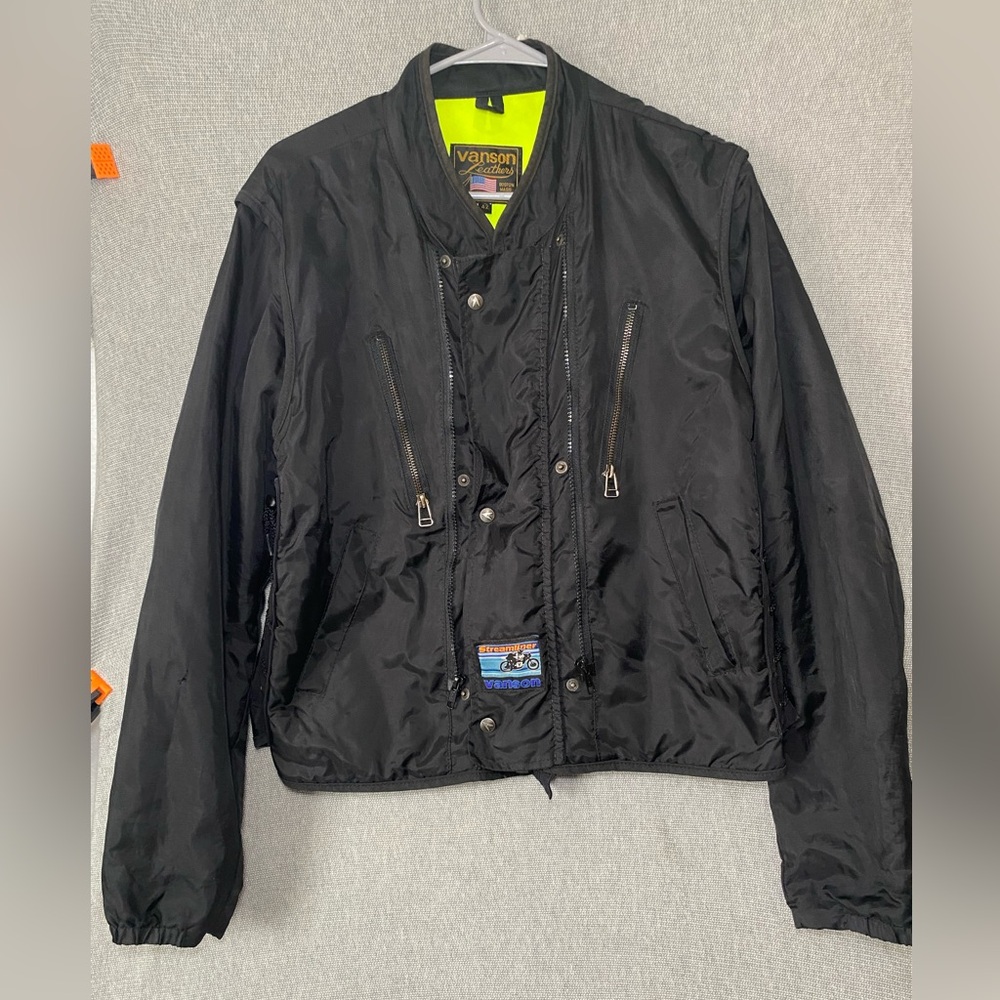 VANSON 2-Way Motorcycle Jacket Streamliner Black Tyvek Nylon Size 42 Flawed